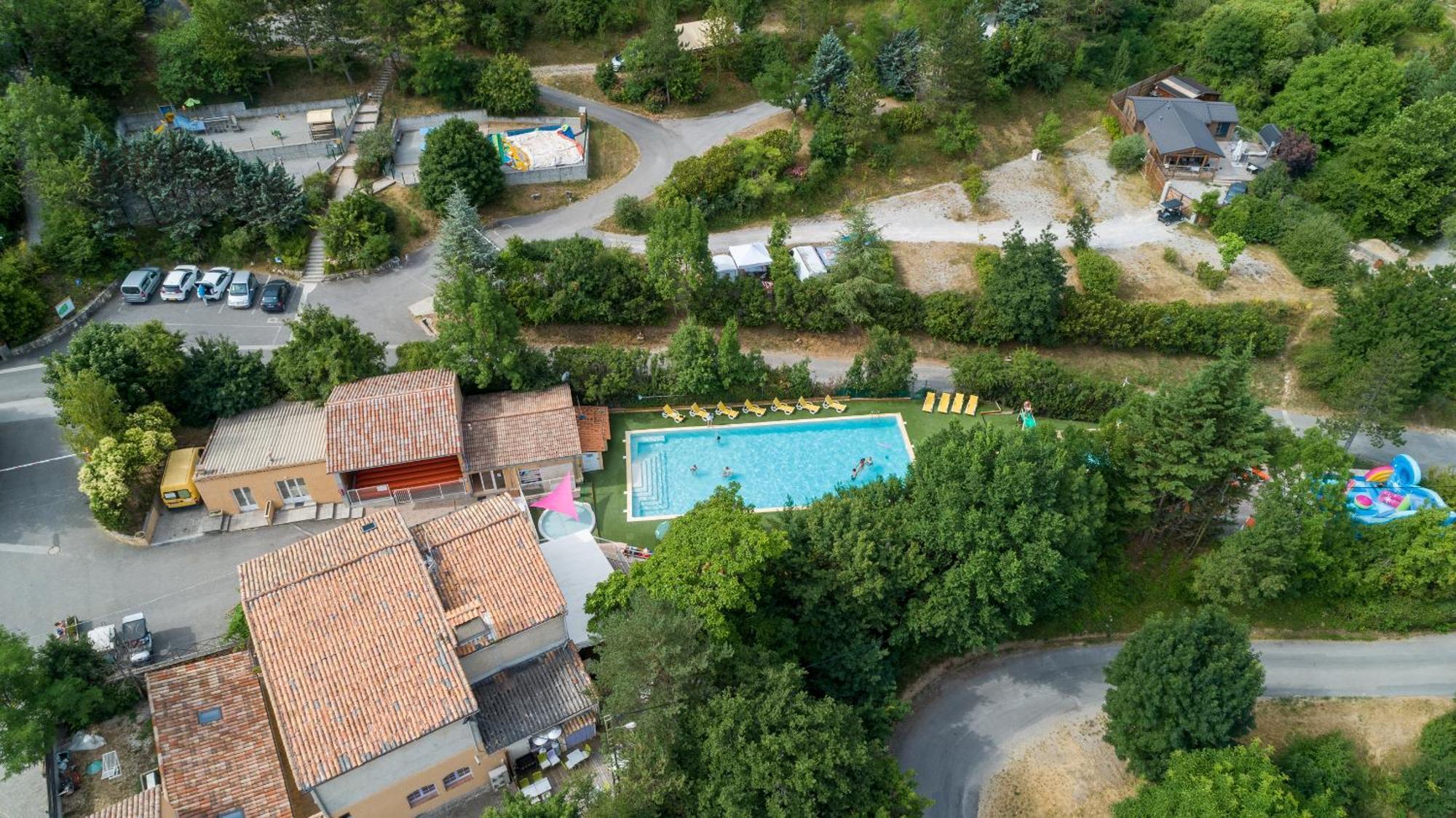 Отель Camping Les Princes D'Orange Orpierre Экстерьер фото